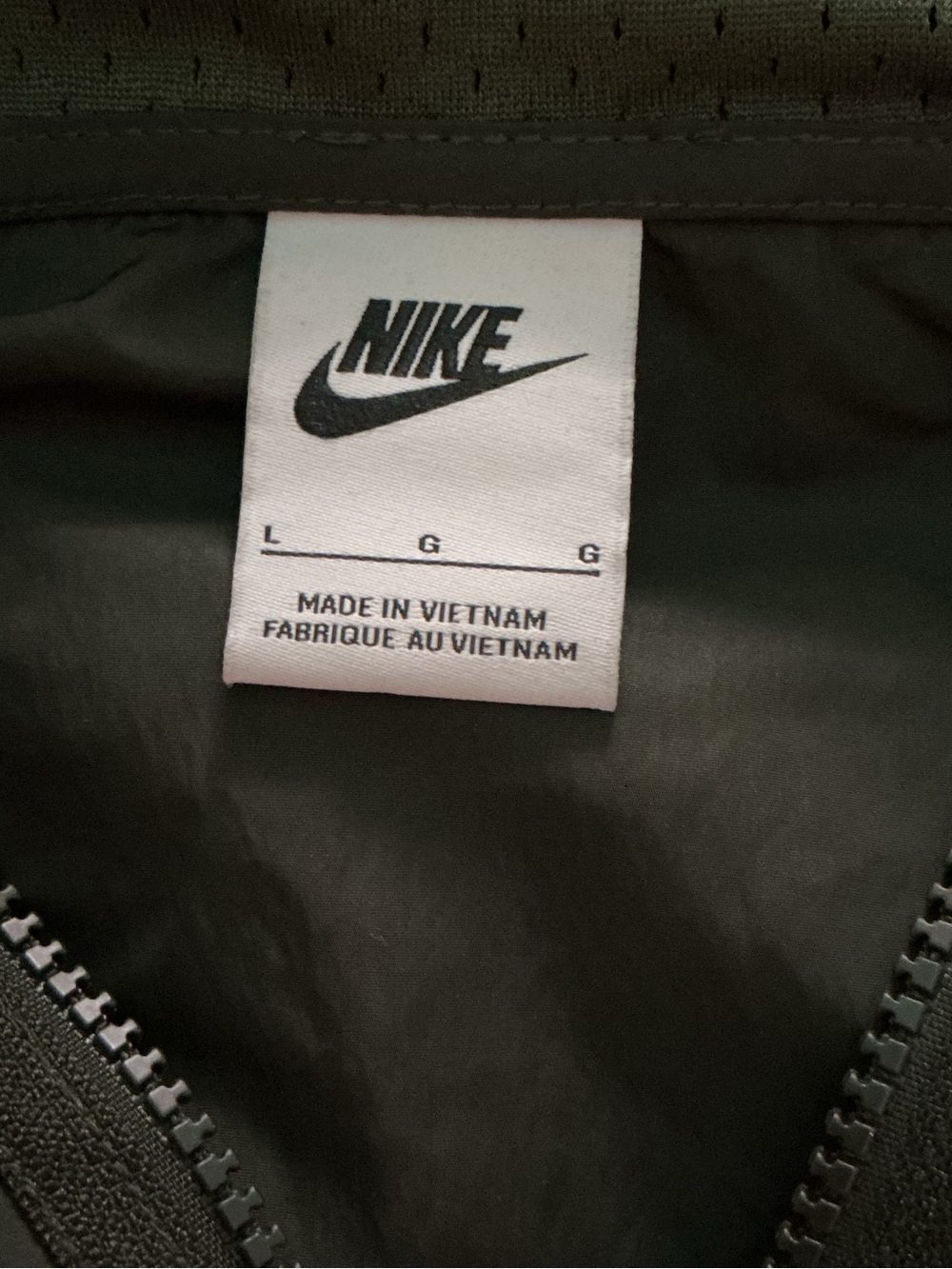 Nike Air Men’s Promotional Pullover Unlined Windbreaker w/ Hoodie - Picture 2 of 9
